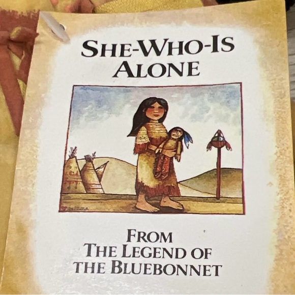 NWT She-Who-Is-Alone The Legend of The BlueBonnet Cloth Doll Tomie dePaola Rare - Picture 3 of 3